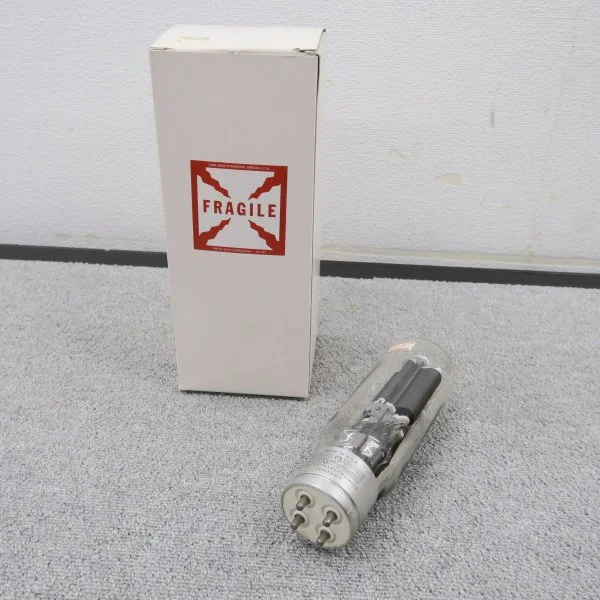 【Bランク】UNITED ELECTRONICS VT4C 1本 真空管 ユナイテッドエレクトロニクス @60529