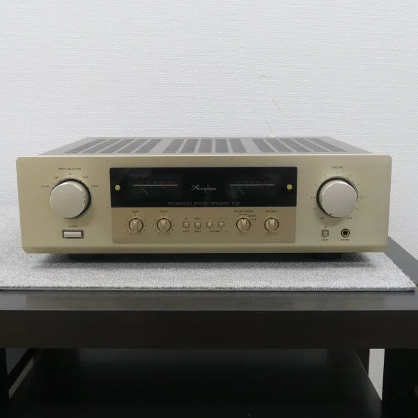 【Cランク】Accuphase E-211 プリメインアンプ アキュフェーズ @60619