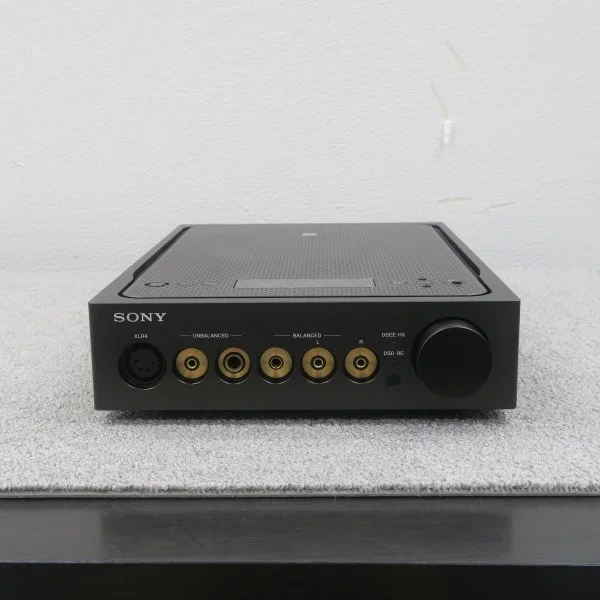 【Aランク】SONY TA-ZH1ES ヘッドフォンアンプ ソニー @60801