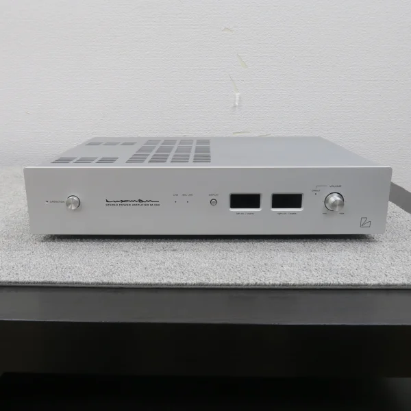 【Bランク】LUXMAN M-200 パワーアンプ ラックスマン @60945