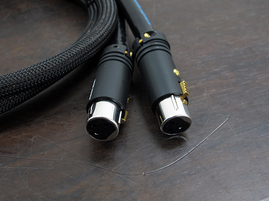 Acoustic Revive XLR-1.0 tripleC-FM XLRケーブル 1.0m @22458 / 中古