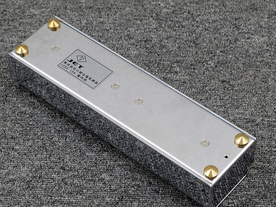 オヤイデ OYAIDE MTB-4 電源タップ @22513 / 中古オーディオ買取 オヤイデ OYAIDE MTB-4 電源タップ @22513 / 中古オーディオ買取