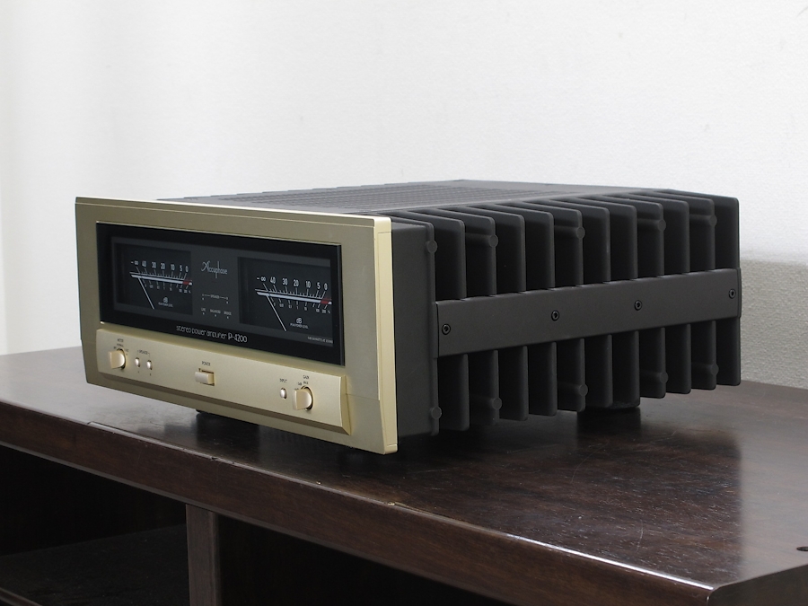 アキュフェーズ Accuphase P-4200 パワーアンプ 保証付き @22157 / 中古オーディオ買取、販売、通販のショップアフロオーディオ横浜