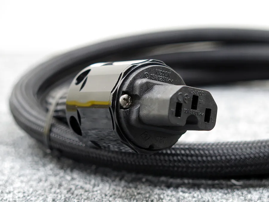 ◆美品◆ACOUSTIC REVIVE POWER SENSUAL MD2.0m Acoustic Revive POWER SENSUAL 2m アコリバ 電源ケーブル@22774｜中古