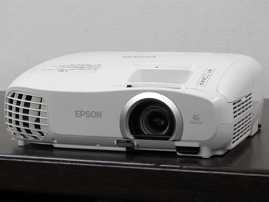 エプソン EPSON EH-TW5200 プロジェクター