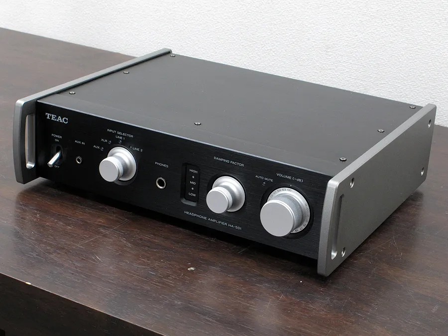 ティアック TEAC HA-501 ヘッドフォンアンプ 元箱付き