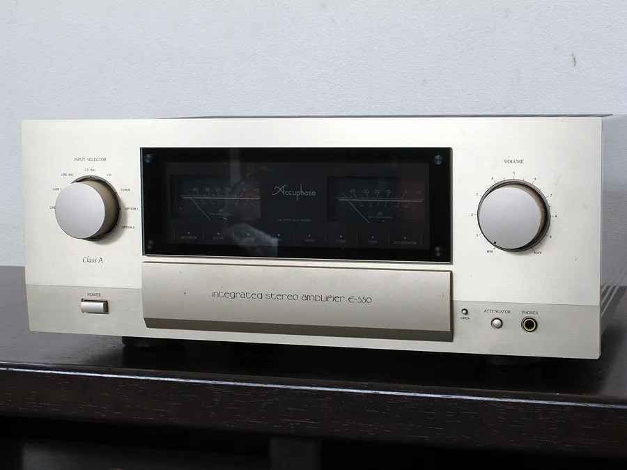 アキュフェーズ Accuphase E-550 AD-20 フォノ付