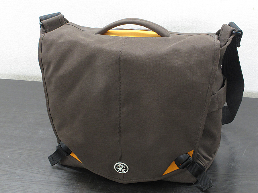 CRUMPLER MD-08-06A  8Million Dollar Home カメラバッグ