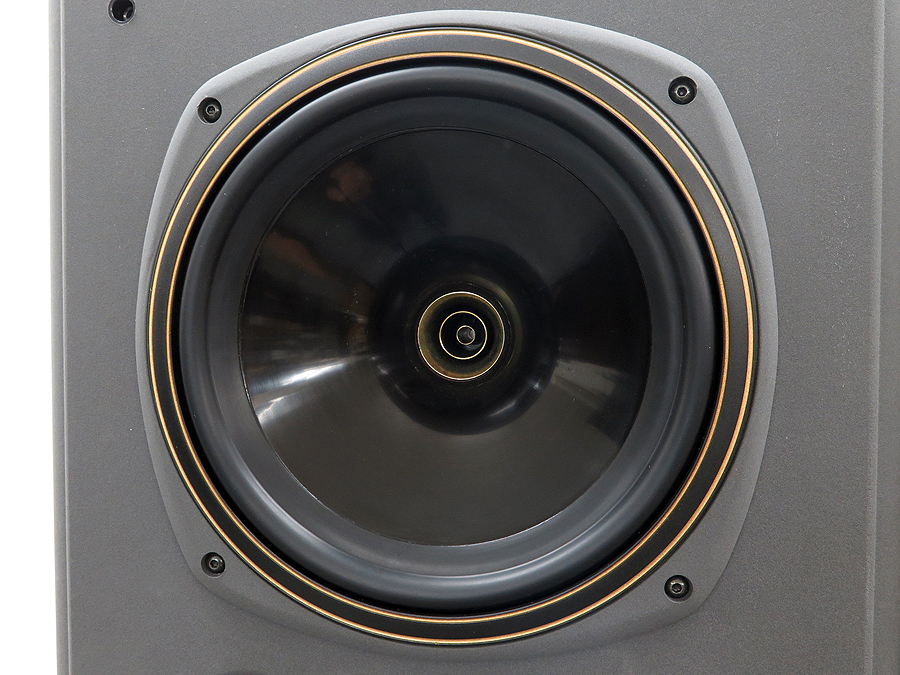 Tannoy スピーカー Tannoy （タンノイ）人気のスピーカーはAutograph（オートグラフ