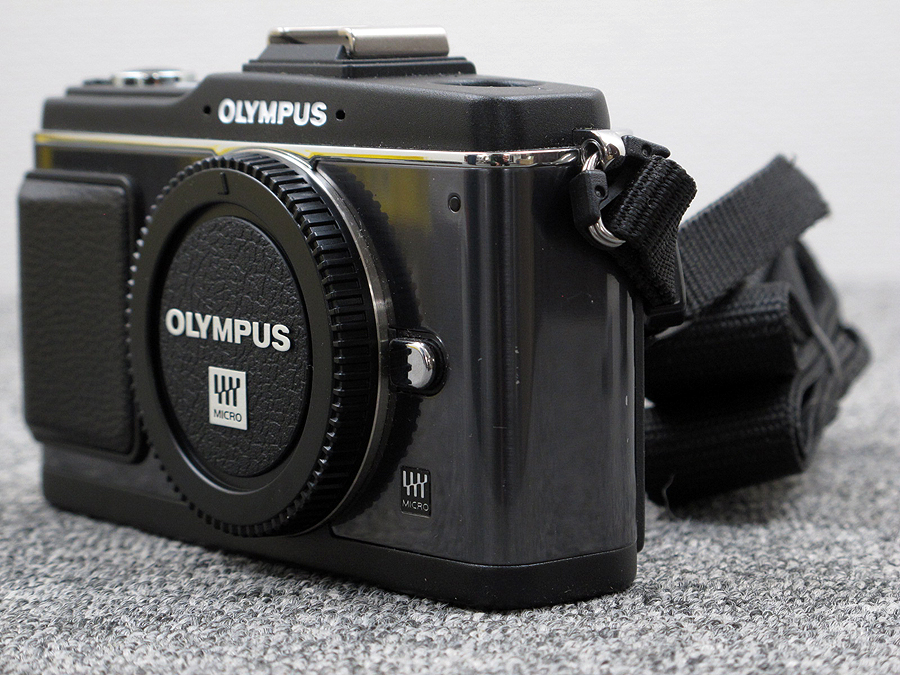 OLYMPUS PEN E-P2 レンズキット 別売レンズ VF-2付 @23302 / 中古