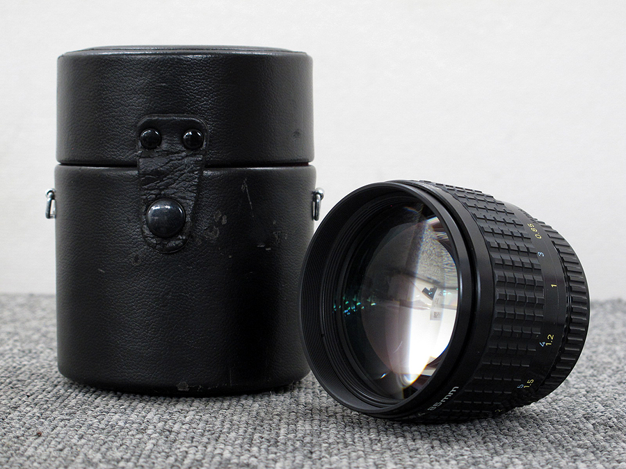 PENTAX SMC PENTAX-A* 1:1.4 85mm ペンタックス レンズ @23327