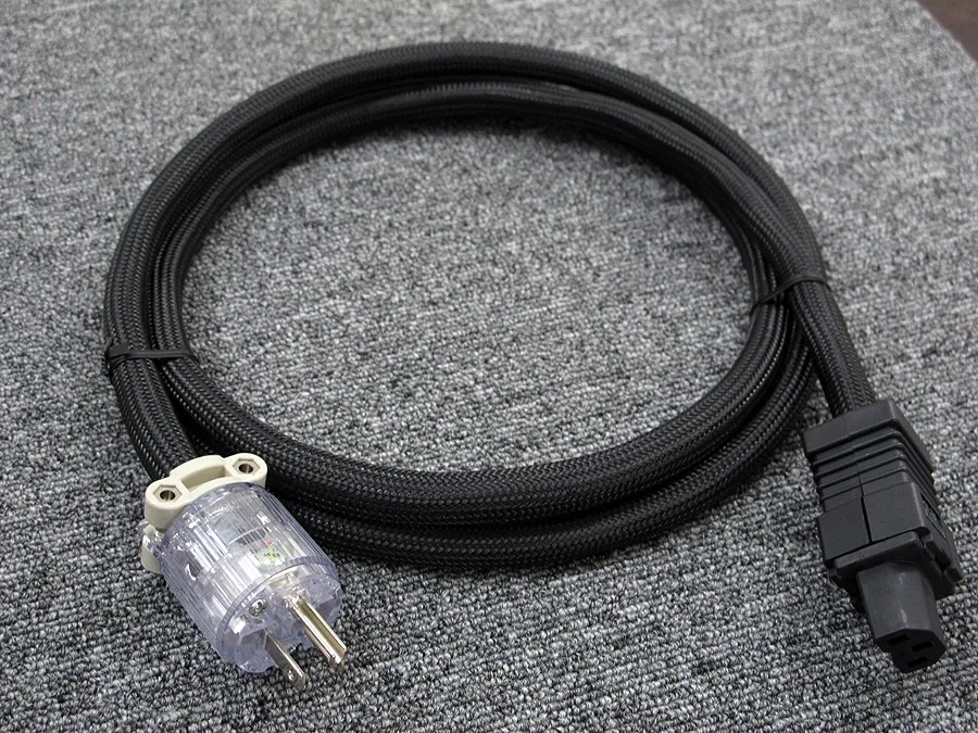 Acoustic Revive POWER STANDARD (2.0m) 電源ケーブル