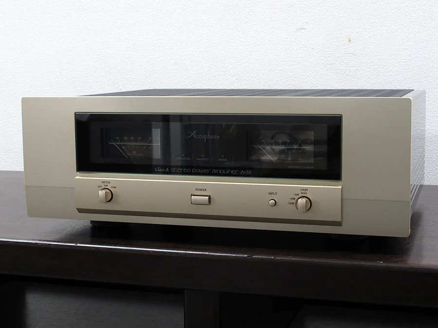 Accuphase A-35 パワーアンプ 元箱付 保証付き