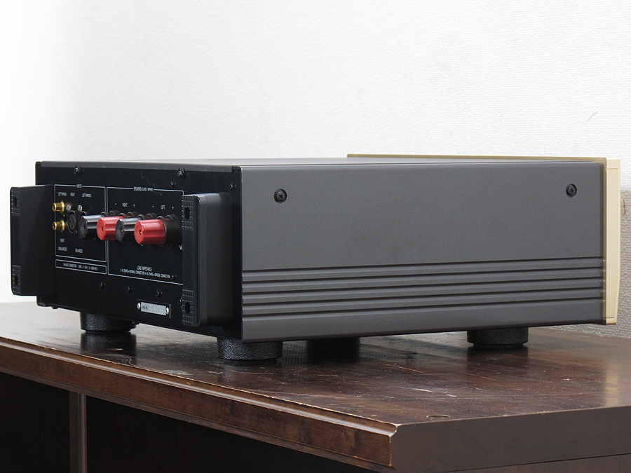 アキュフェーズ Accuphase A-30 パワーアンプ @23692 / 中古オーディオ