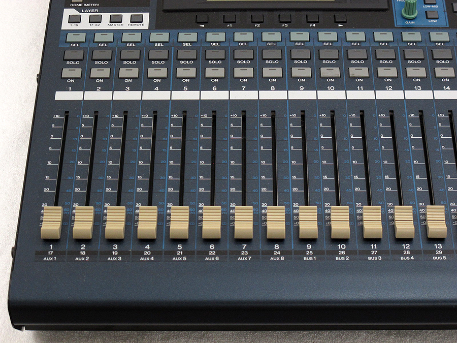 ヤマハ YAMAHA 01V96 ミキサー @24337 / 中古オーディオ買取 ヤマハ YAMAHA 01V96 ミキサー @24337 / 中古オーディオ買取