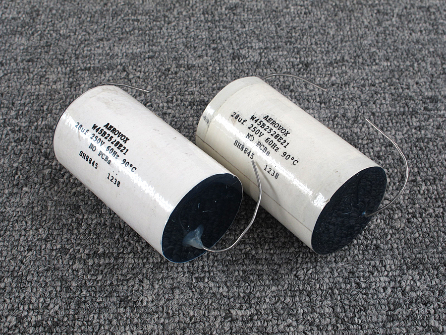 AEROVOX W45B2528E21 28uf 250V コンデンサー