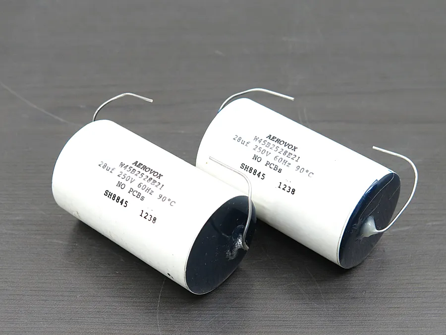 AEROVOX W45B2528E21 28uf 250V コンデンサー