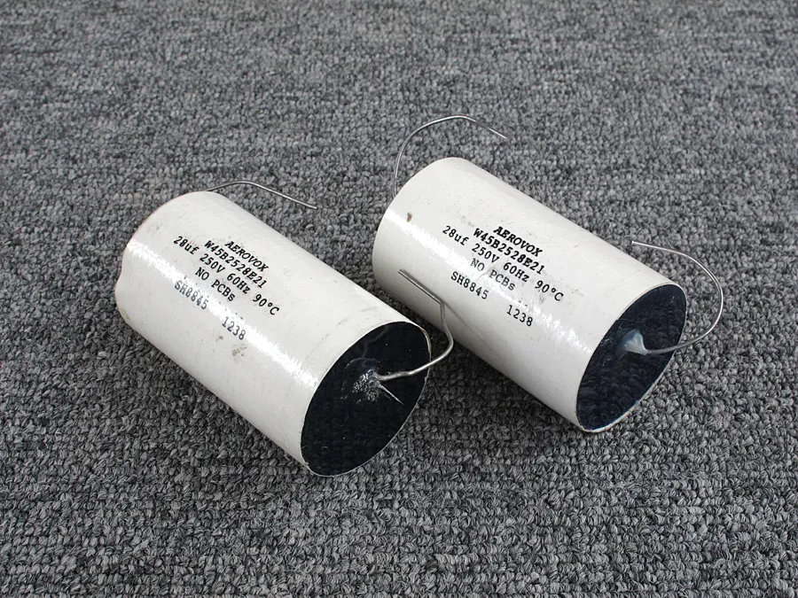 AEROVOX W45B2528E21 28uf 250V コンデンサー
