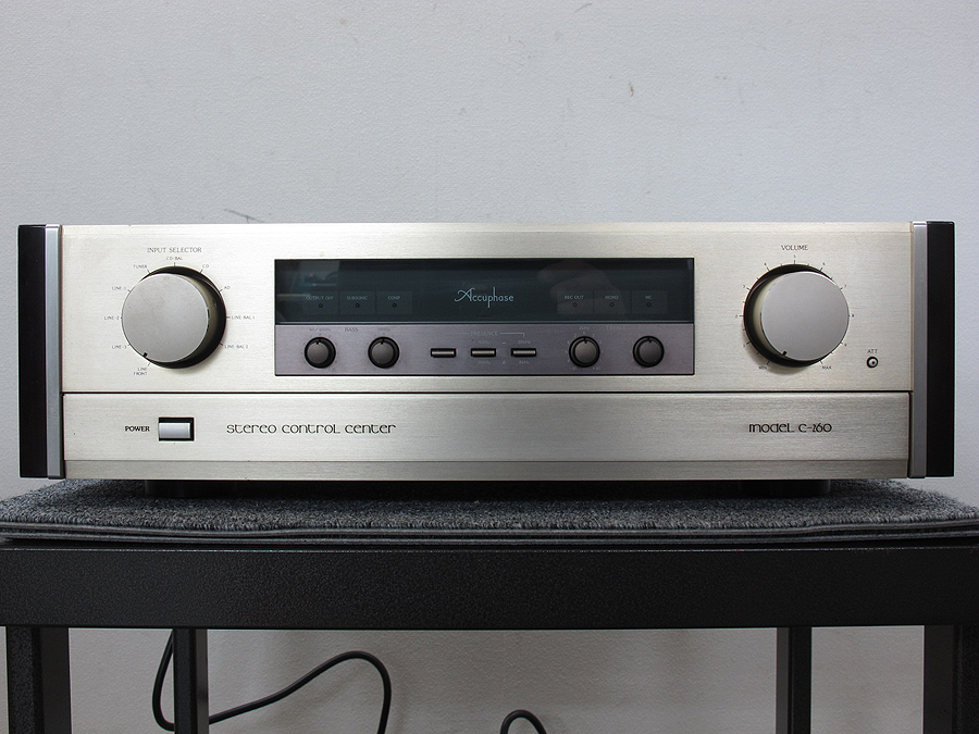 アキュフェーズ Accuphase C-260 プリアンプ @24572 / 中古 アキュフェーズ Accuphase C-260 プリアンプ @24572 / 中古