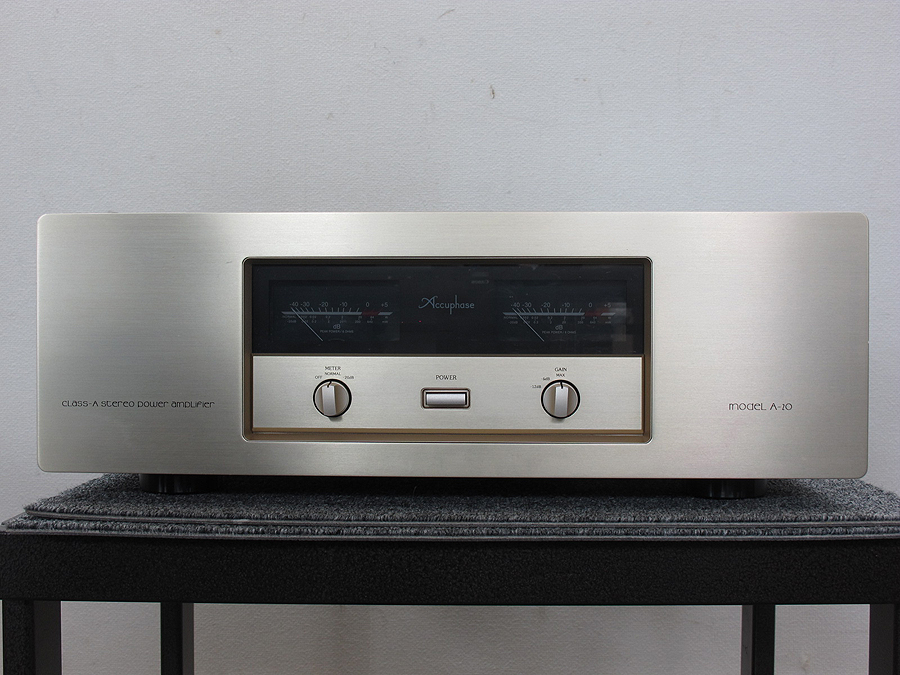 アキュフェーズ Accuphase A-20 パワーアンプ @24573 / 中古オーディオ