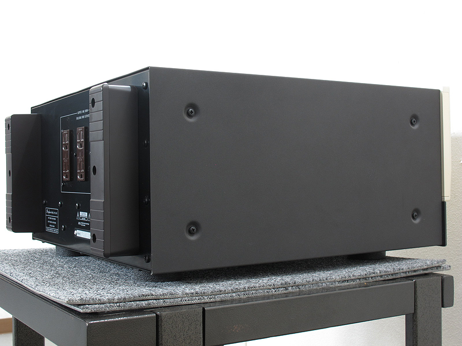 アキュフェーズ Accuphase PS-1210 クリーン電源 @24609 / 中古