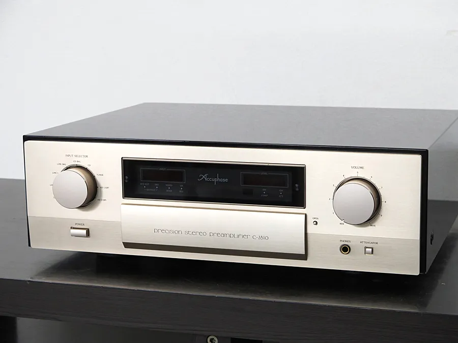 Accuphase C-2810 + AD-2810 プリアンプ フォノイコ付き