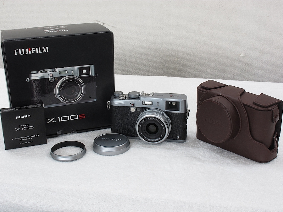 フジフィルム FUJIFILM X100S カメラ 元箱付 @24635 / 中古オーディオ買取、販売、通販のショップアフロオーディオ横浜
