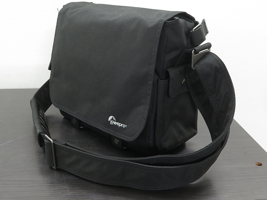 【中古】(ロープロ) Lowepro カメラバッグ アーバンリポーター150 ロープロ Lowepro アーバンリポーター150 カメラバッグ @24683