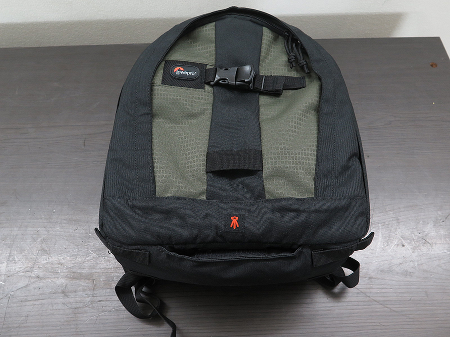 ロープロ Lowepro プロランナー200AW カメラバッグ