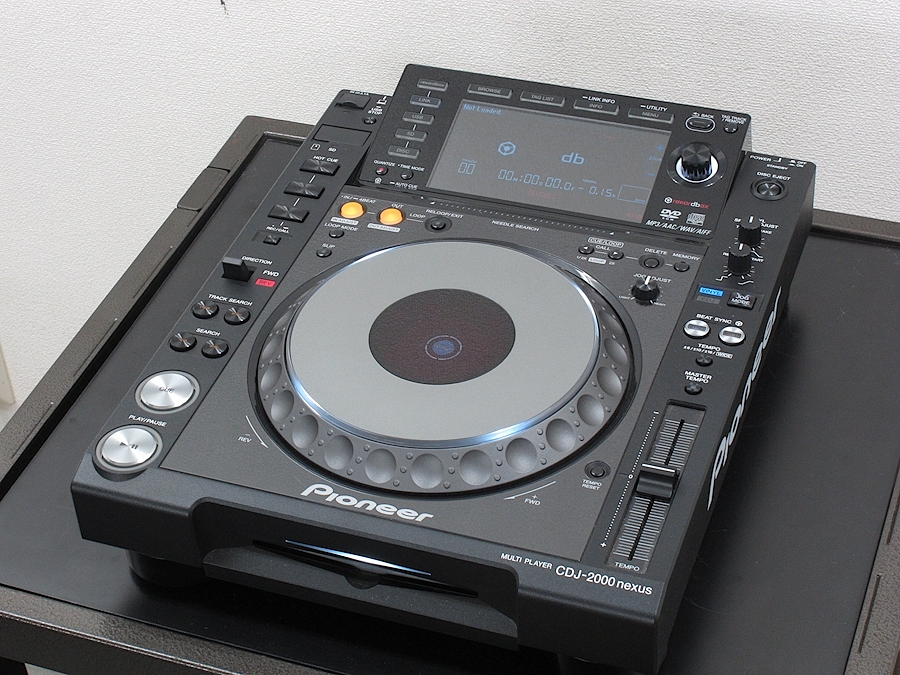 良い美品中古　Pioneer CDJ-2000 デジタル ターンテーブル クラブ現場実機の原型 パイオニア CDJ