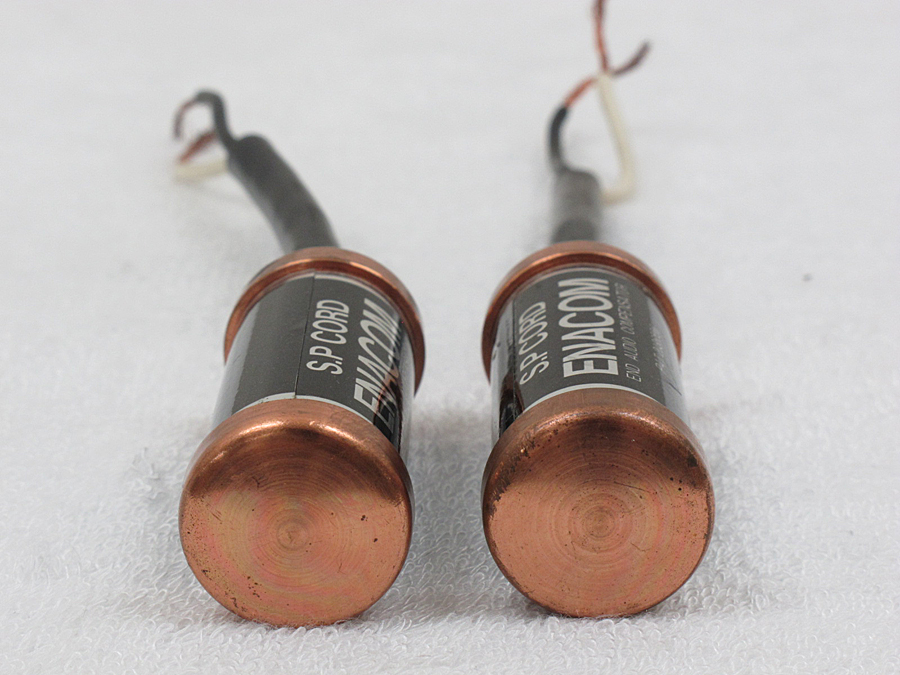 エノキド ENOKIDO ENACOM ノイズフィルター 現状品 エノキド ENOKIDO ENACOM ノイズフィルター ペア @24869 / 中古