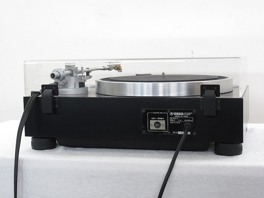 ◆大感謝祭!! YAMAHA GT-2000 ターンテーブル m0t2416 ◇大感謝祭!! YAMAHA GT-2000 ターンテーブル m0t2416