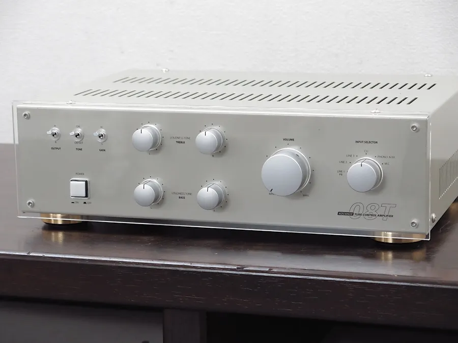 アドバンス ADVANCE 08T-EQ プリアンプ