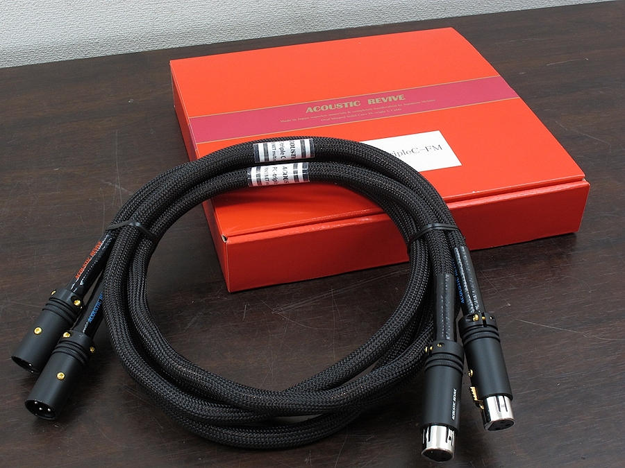 ACOUSTIC REVIVE/XLRケーブル/XLR-SOLID 1.5m Acoustic Revive XLR-1.5 tripleC-FM XLRケーブル ペア @25783 / 中古