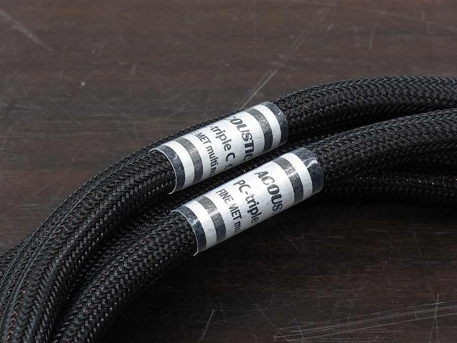 Acoustic Revive XLR-1.5 tripleC-FM XLRケーブル ペア @25783 / 中古