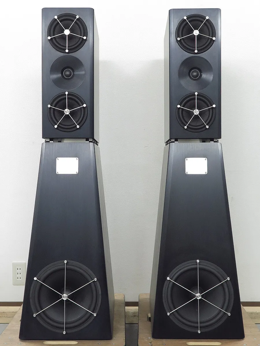 Audiotek AT1800S 2チャンネルステレオカーアンプ　(ジャンク品) YG Acoustics Anat Reference II スピーカー ペア @22920｜中古