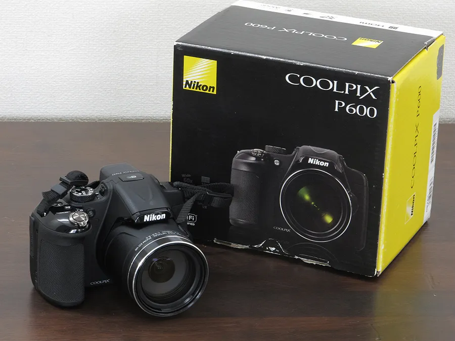 ニコン Nikon COOLPIX P600 カメラ　元箱付