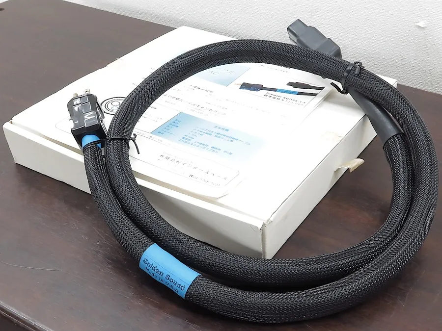 GOLDEN SOUND PREMIER AC Cable 20A仕様1.5m 電源ケーブル