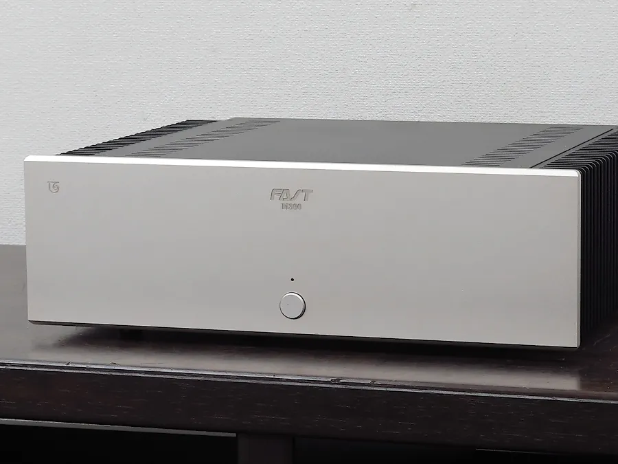 FAST M300 出水電器 ファスト パワーアンプ 元箱付