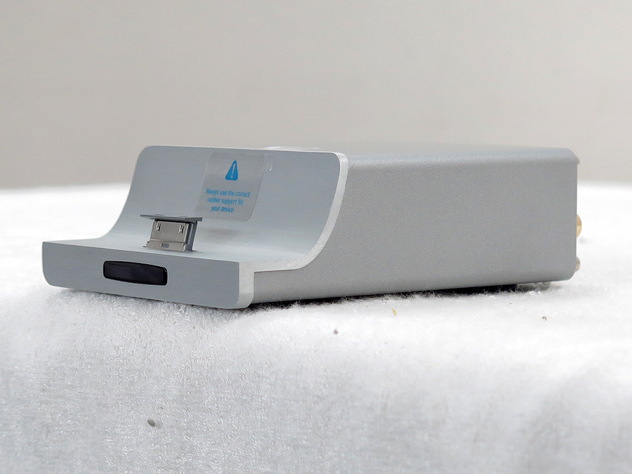 Cambridge Audio iD100 iPod/iPad/iPhoneドック 元箱付き @26373｜中古