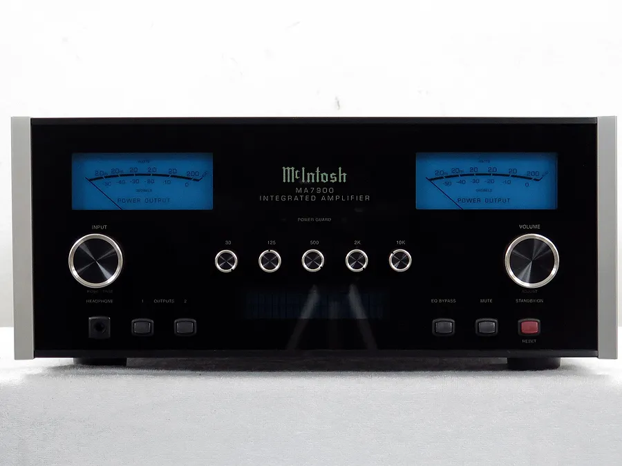 Mcintosh MA7900 プリメインアンプ 元箱付
