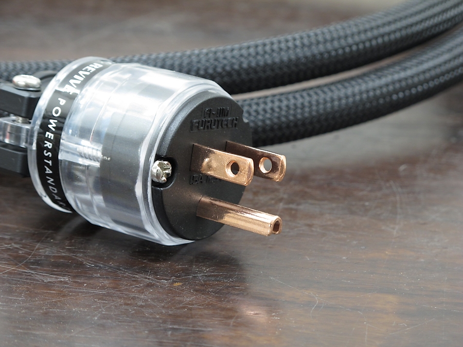 Acoustic Revive POWER STANDARD-triple C-FM 2.0m 電源@27520 / 中古