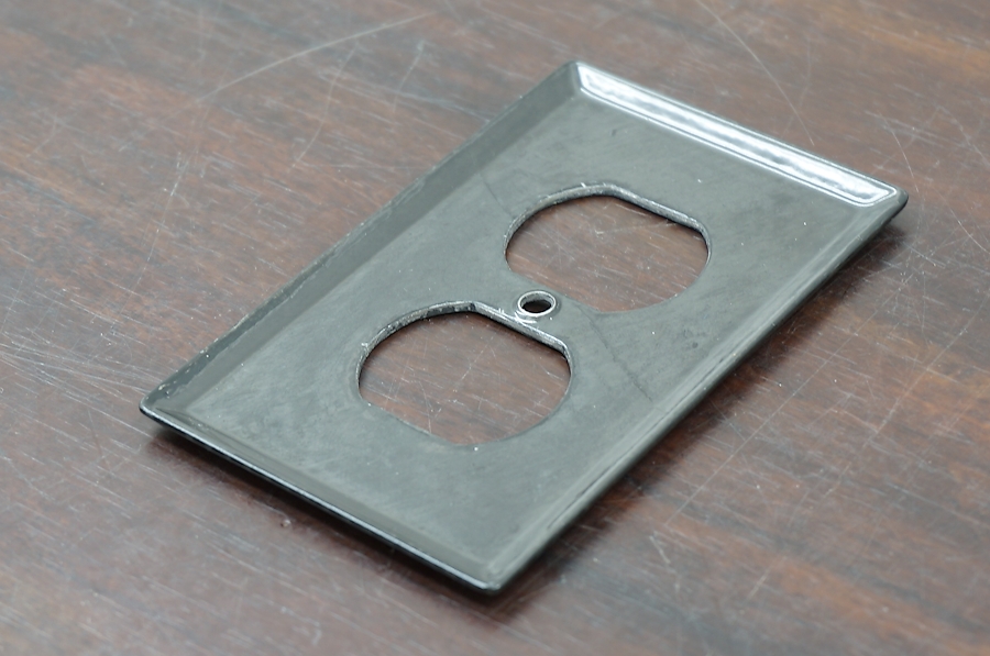 Outlet cover 104-D | FURUTECH