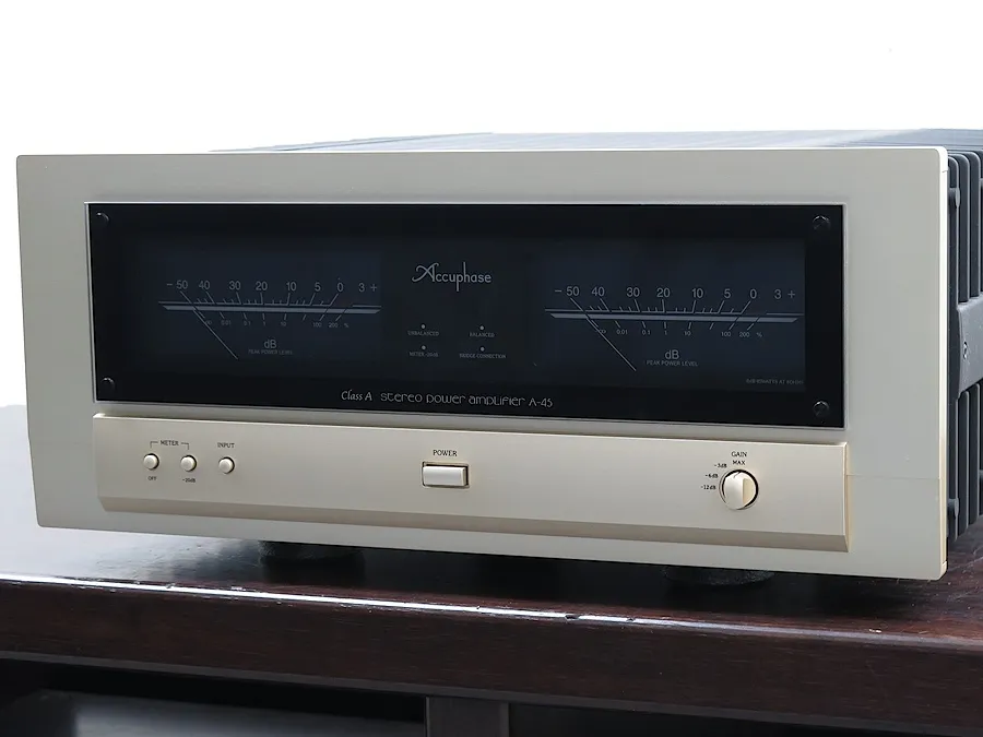 アキュフェーズ Accuphase A-45 パワーアンプ