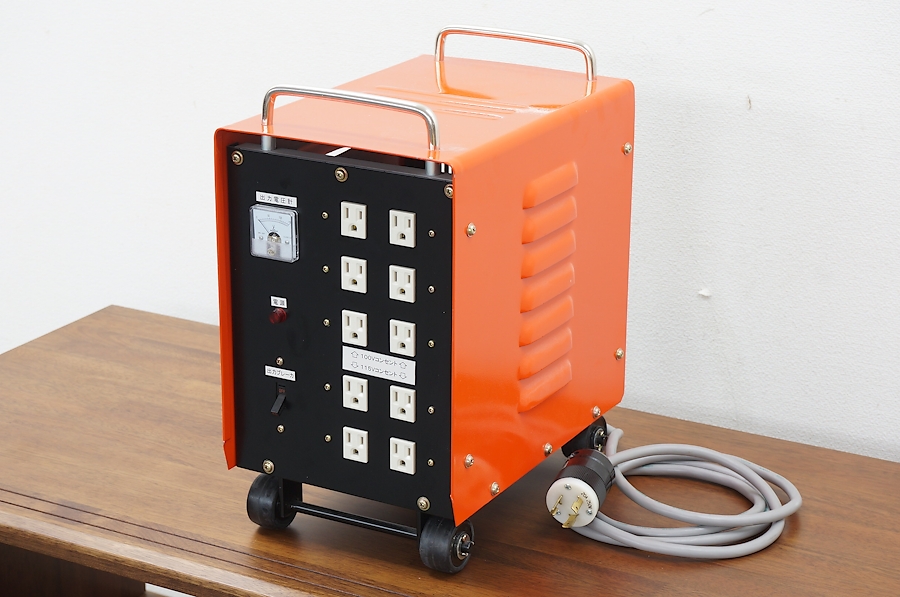期間限定‼️ 電源トランス　STH-312A 3kVA 100V/200V SUZUKID/スズキッドの変圧器STH-312ならボクらの農業EC