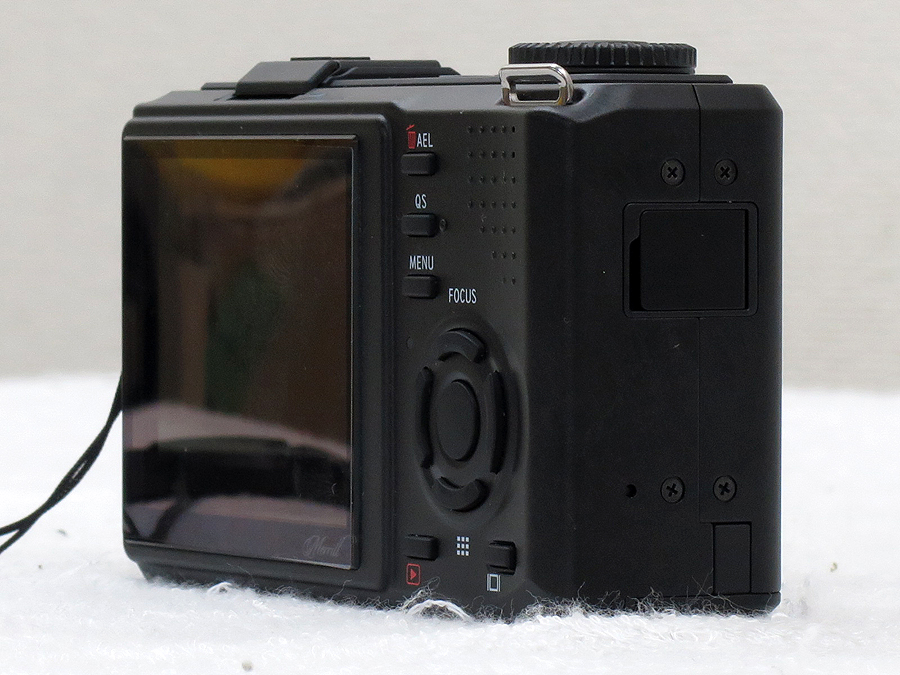 【中古・並品】SIGMA DP2 Merrill SIGMA DP2 Merrill 中古価格比較 - 価格.com