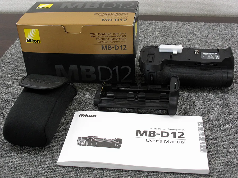 ニコン Nikon MB-D12 バッテリーパック 元箱付