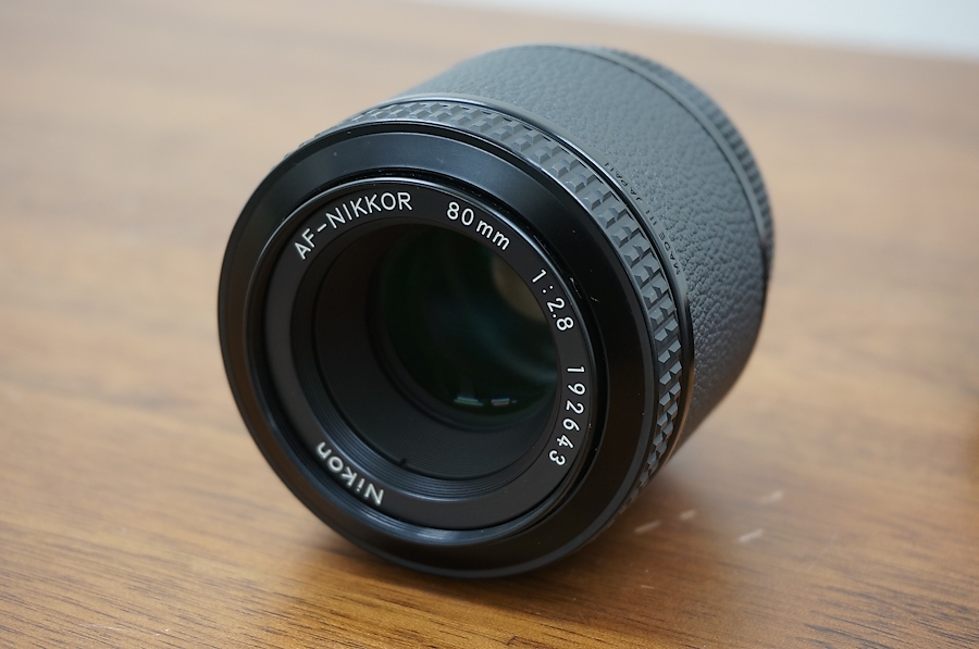 ニコン NIKON AF-NIKKOR 80mm 1:2.8 カメラレンズ @27876 / 中古