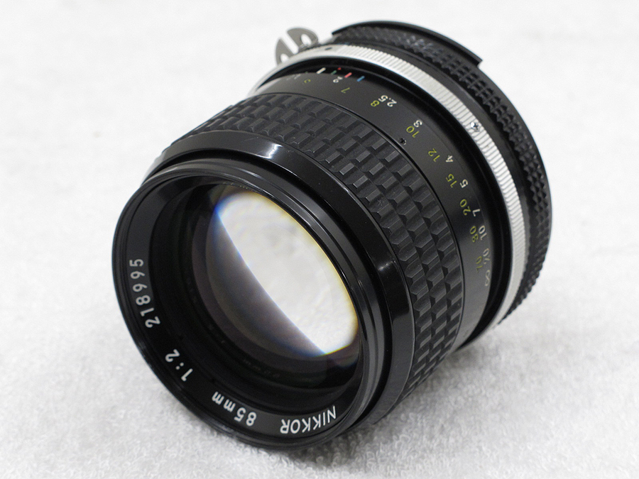 ニコン NIKON NIKKOR 85mm 1:2 カメラレンズ