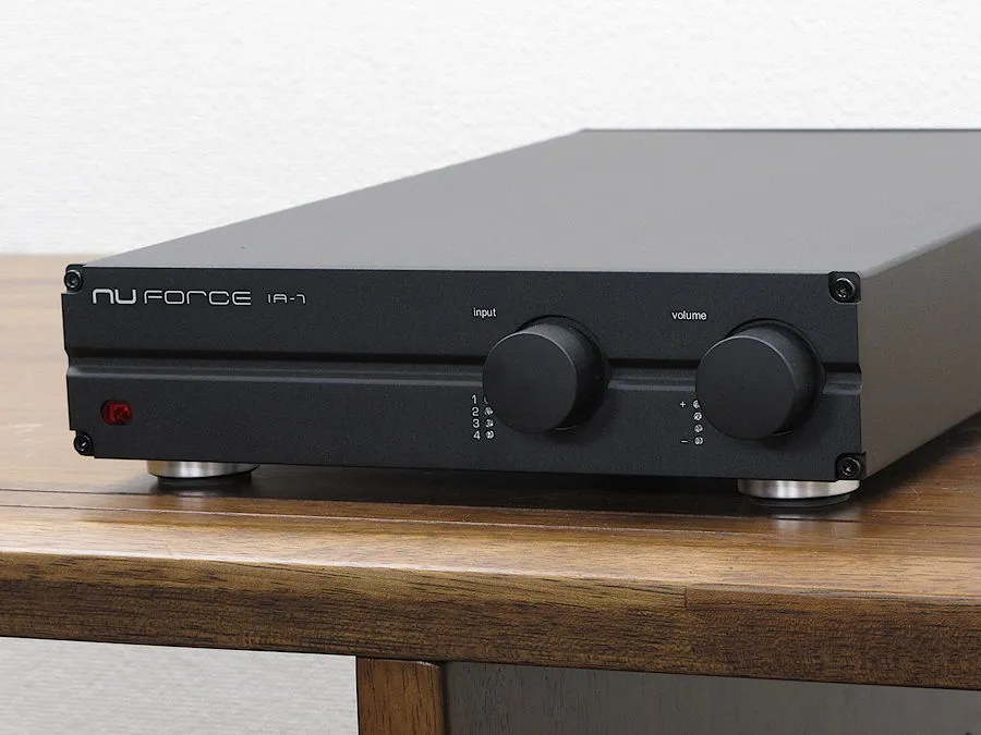 ニューフォース NuForce IA-7V3 プリメインアンプ 元箱付